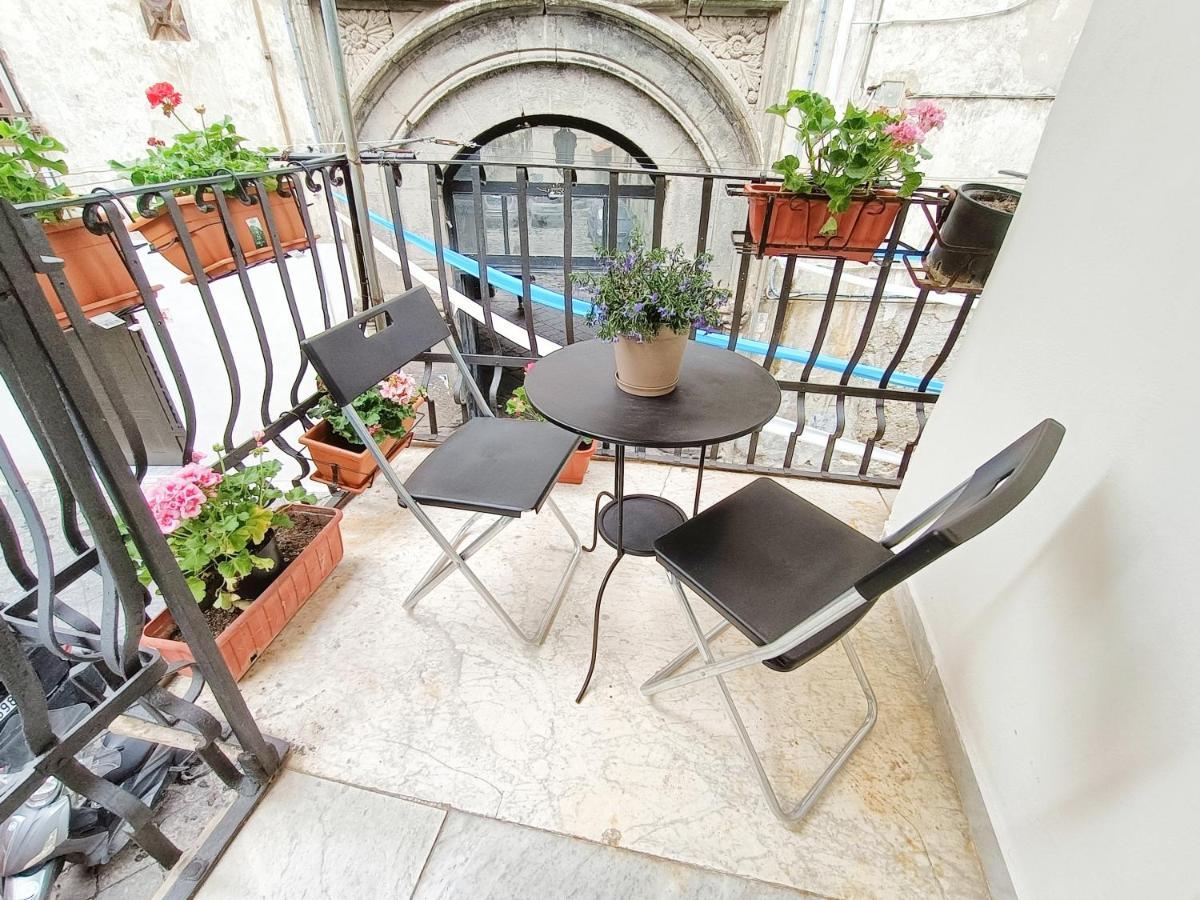 Appartement A Casa E Cardetella à Naples Extérieur photo
